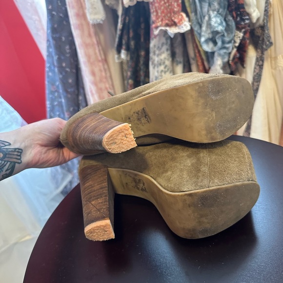 Jeffrey Campbell litas, taupe suede - Picture 3 of 7